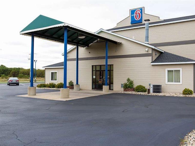 Motel 6-Baraboo, Wi - Lake Delton-Wisconsin Dells Bagian luar foto