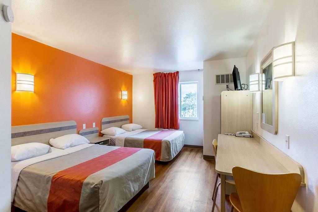 Motel 6-Baraboo, Wi - Lake Delton-Wisconsin Dells Bagian luar foto
