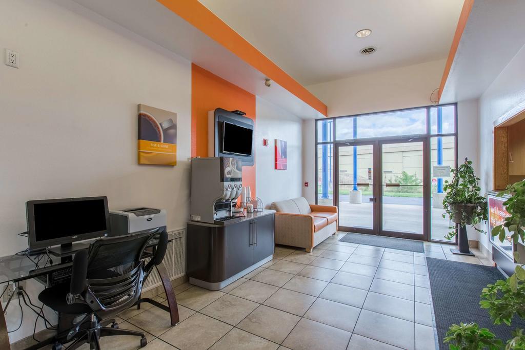 Motel 6-Baraboo, Wi - Lake Delton-Wisconsin Dells Bagian luar foto