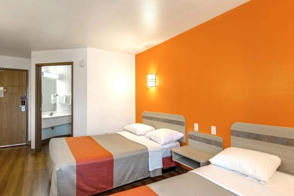 Motel 6-Baraboo, Wi - Lake Delton-Wisconsin Dells Bagian luar foto