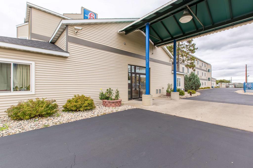 Motel 6-Baraboo, Wi - Lake Delton-Wisconsin Dells Bagian luar foto